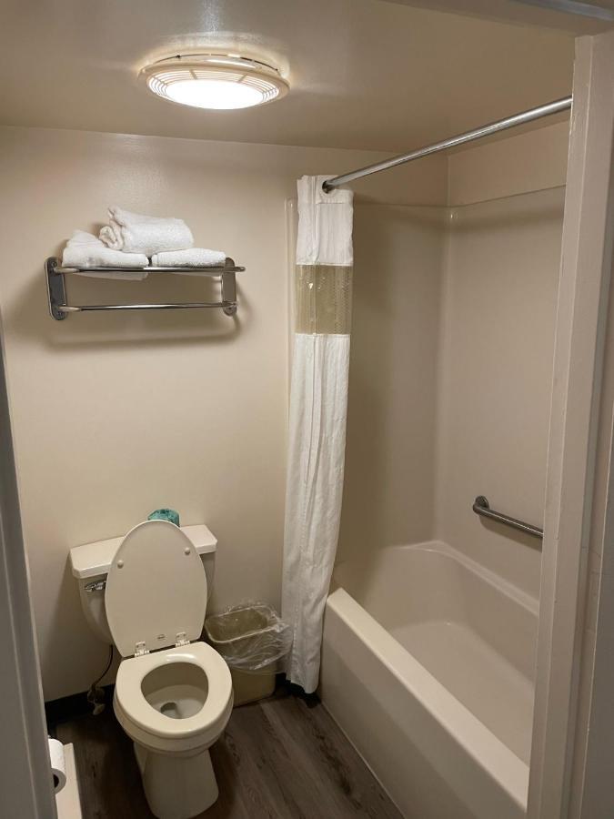 Express Inn-Rahway Dış mekan fotoğraf